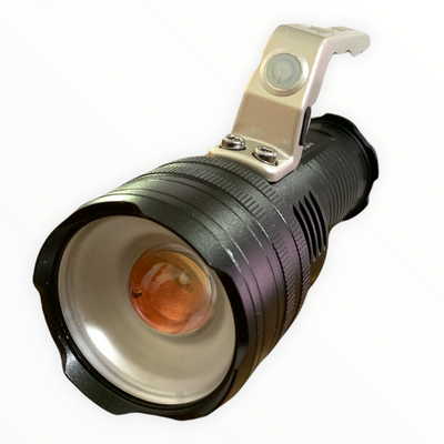 Lámpara de mango LED T6 con zoom ajustable y pilas 18650
