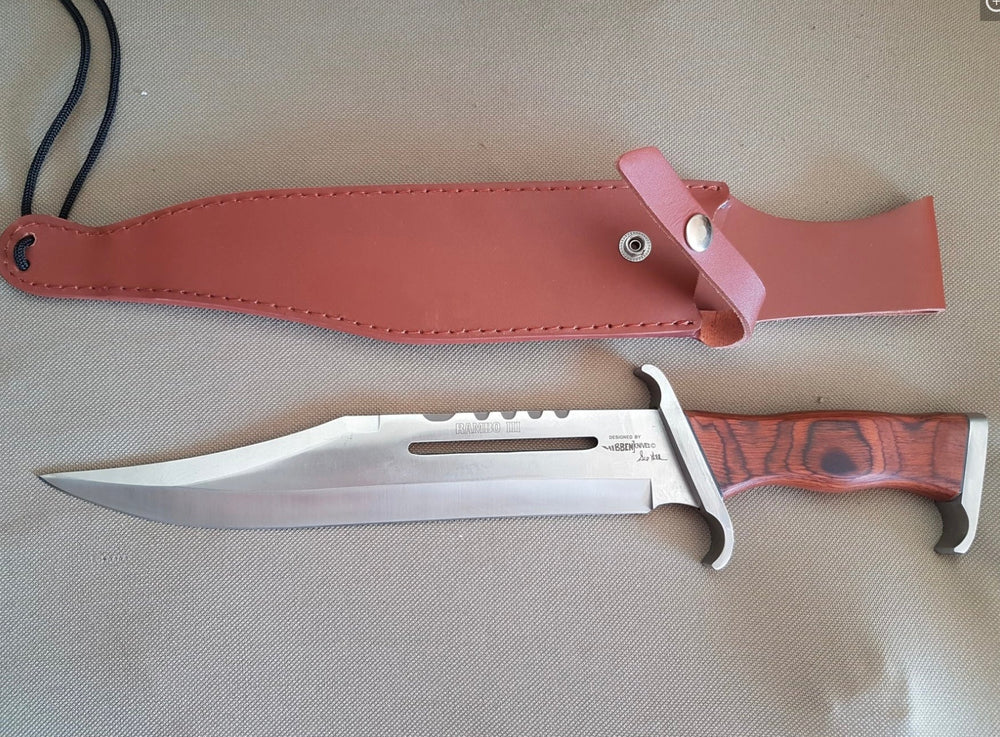Maxi cuchillo tipo Rambo con funda de cuero