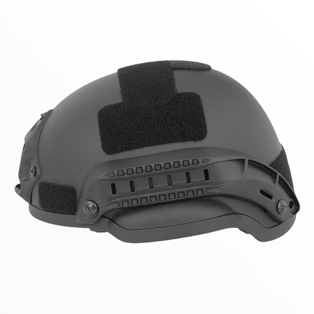 Casco táctico de media oreja recortada con rieles y soporte para cámara