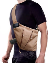 Mochila pushpack sobaquera slim para uso diario en color caqui — imagen 1 de 8