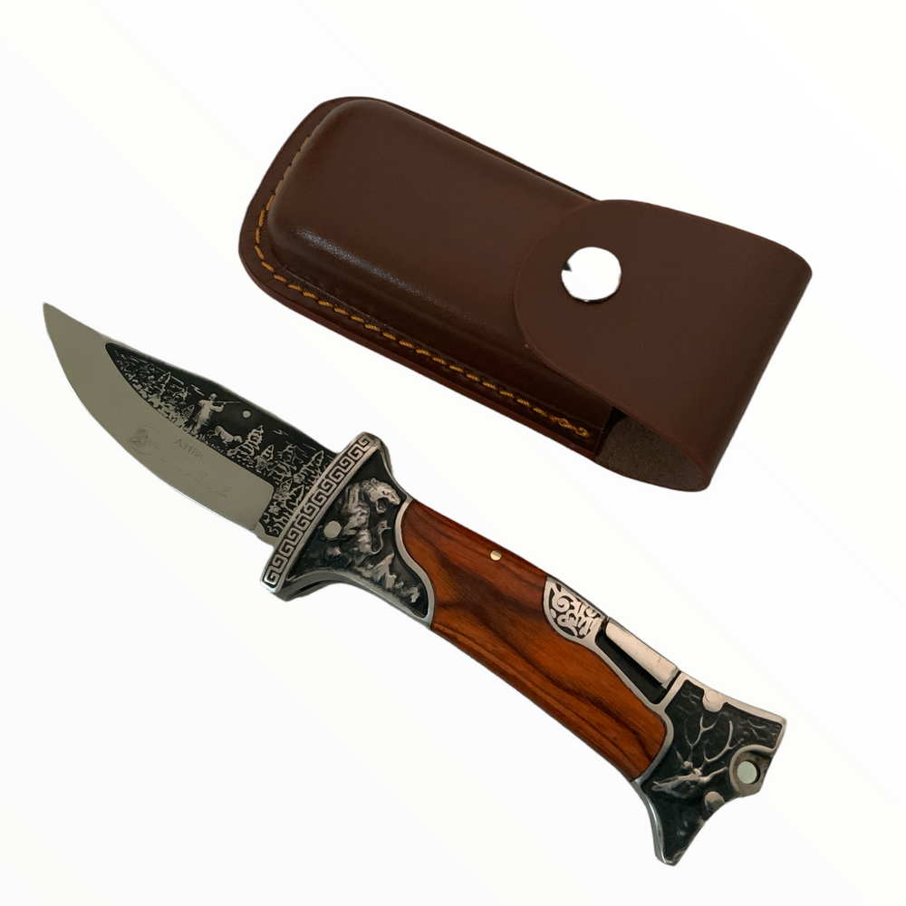 Navaja plegable grabada con clip y funda de cuero opcional