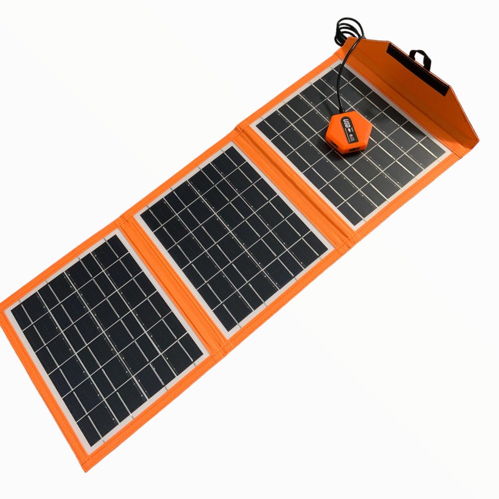 Panel solar portátil impermeable con banco de energía y 3 puertos de carga