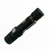 Lámpara LED T6 con 3 modos, zoom ajustable y clip integrado — imagen 1 de 2