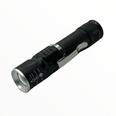 Mini lámpara táctica USB de 1200 lúmenes con clip y zoom