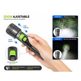 Linterna LED con zoom ajustable, panel COB y carga USB-C resistente a salpicaduras — imagen 3 de 5