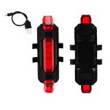 Luz trasera roja para bicicleta resistente al agua con hasta 12 horas de batería — imagen 1 de 3