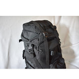 Mochila táctica multiusos de 45 litros en color negro camuflaje para campismo — imagen 2 de 7