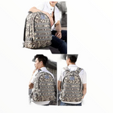 Mochila táctica de 25 litros con sistema molle y porta botellas — imagen 2 de 7