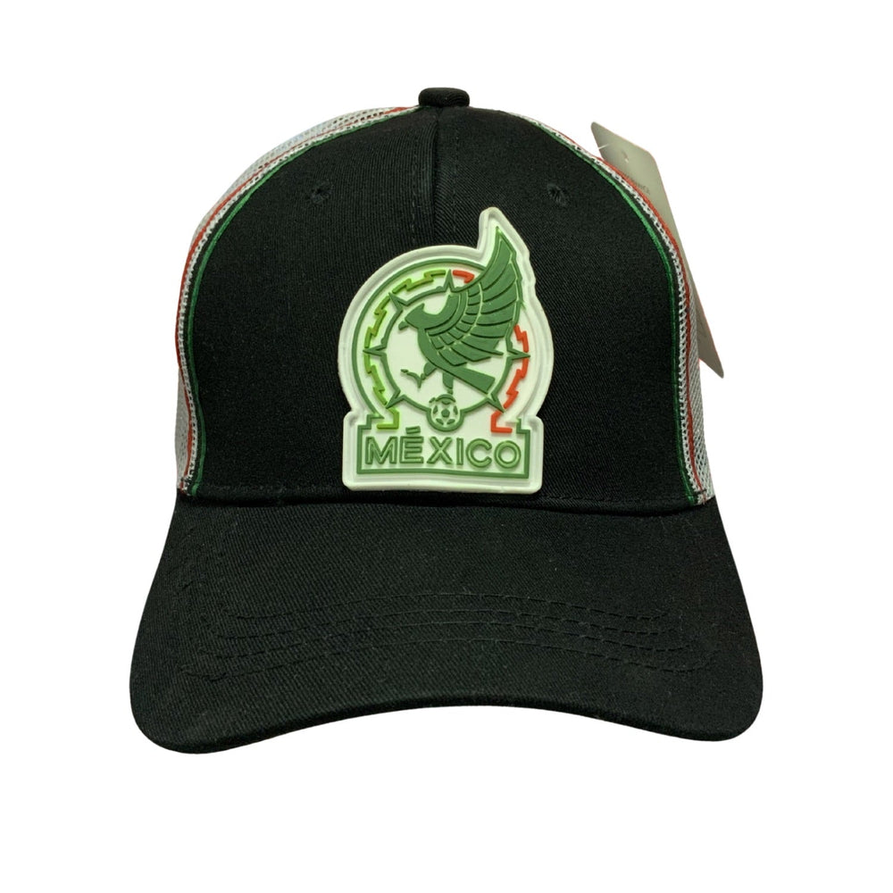 Gorra trucker snapback México con parche frontal en color negro y rojo