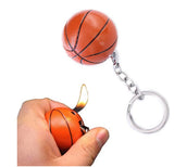 Encendedores rellenables en diseños novedosos como olla, balón, mochila y cañón — imagen 3 de 4