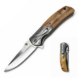 Navaja EDC plegable con grabado de águila y mango de madera — imagen 1 de 5