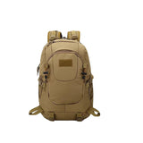 Mochila multicompartimentos para camping y senderismo en color verde militar — imagen 4 de 6