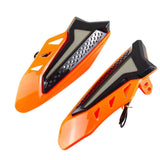 Guardamanos aerodinámicos con ventilación integrada y diseño racing para moto — imagen 2 de 6