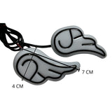 Par de luces LED tipo alas de ángel instaladas en la parte trasera de una motocicleta — imagen 4 de 4