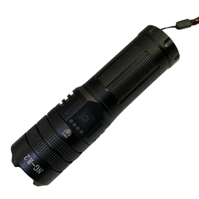 Lámpara LED de 5800 lúmenes con indicador de carga y USB