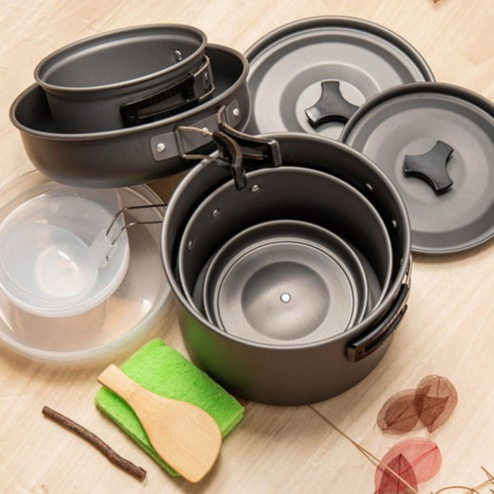 Kit de cocina para camping pensado para grupos de 4 a 5 personas