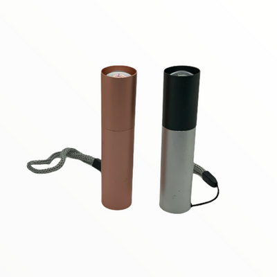 Mini linterna de bolsillo LED de 3 pasos con correa