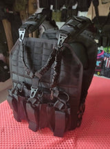 Chaleco táctico con portafusil y porta cargadores, sistema molle, negro — imagen 1 de 4