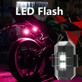 Mini luz LED con efecto estrobo en colores blanco, rojo y verde — imagen 3 de 5