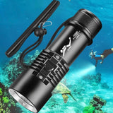 Luz de buceo impermeable con 3 pasos de intensidad — imagen 1 de 4