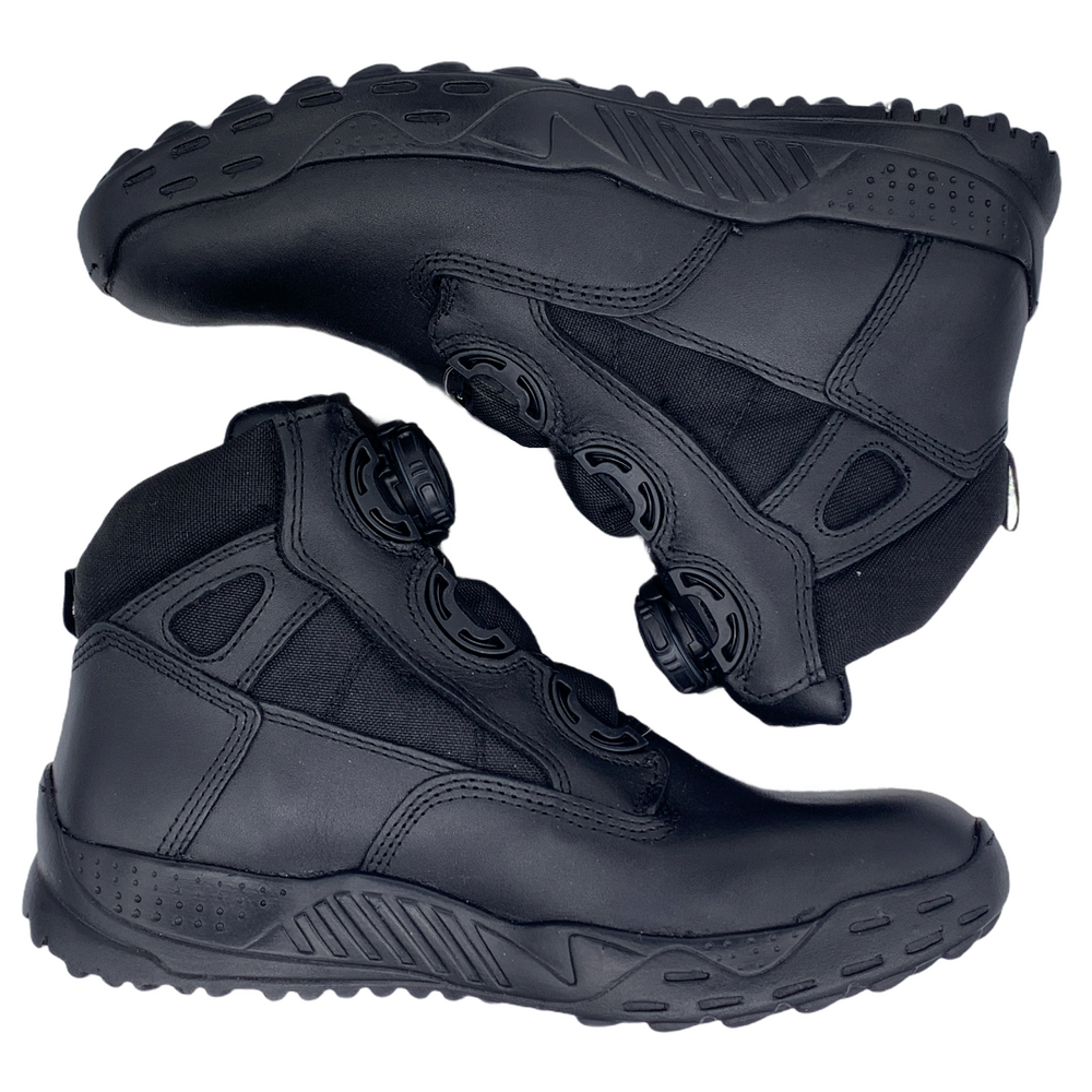 Botas tácticas negras con sistema de cierre rápido tipo dial