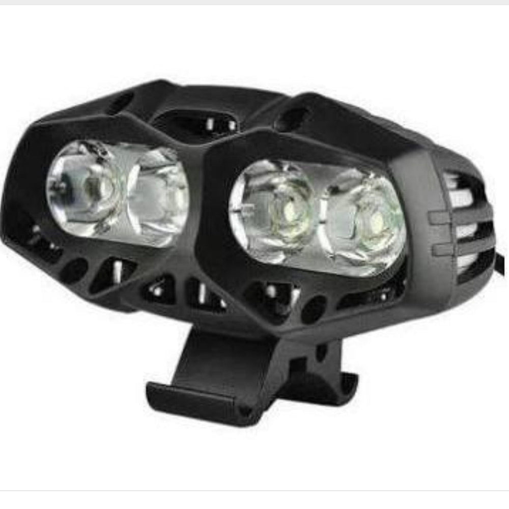 Lámpara para bicicleta de 3000 lúmenes con 4 focos LED XML T6