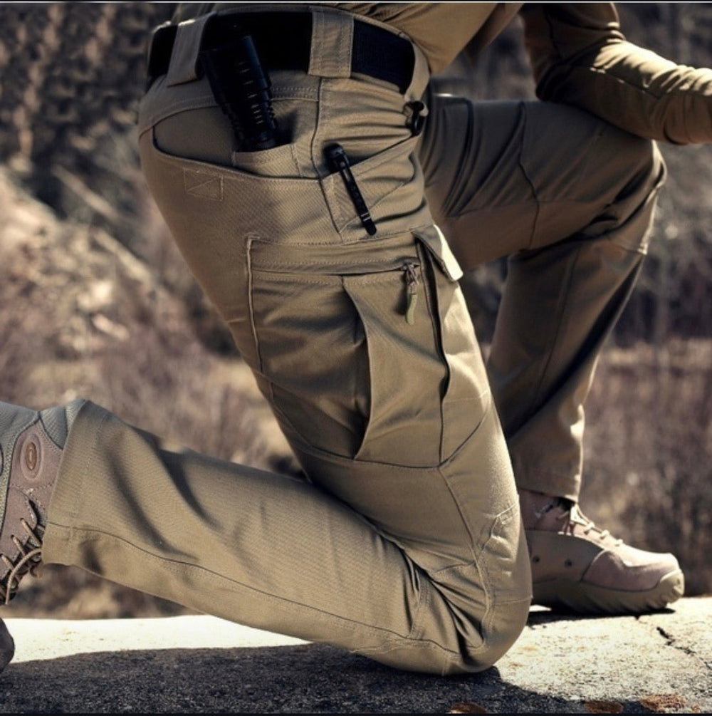Pantalón táctico militar ripstop con múltiples bolsas de carga