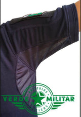 Playera polo deportiva tipo combate color verde militar — imagen 7 de 8