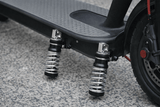 Reposapiés con Resorte de Aluminio para Scooter - Gadgets y Tecnología en Fralugio México — imagen 5 de 5