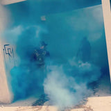Bomba de humo de colores surtidos para efectos visuales al aire libre — imagen 4 de 4